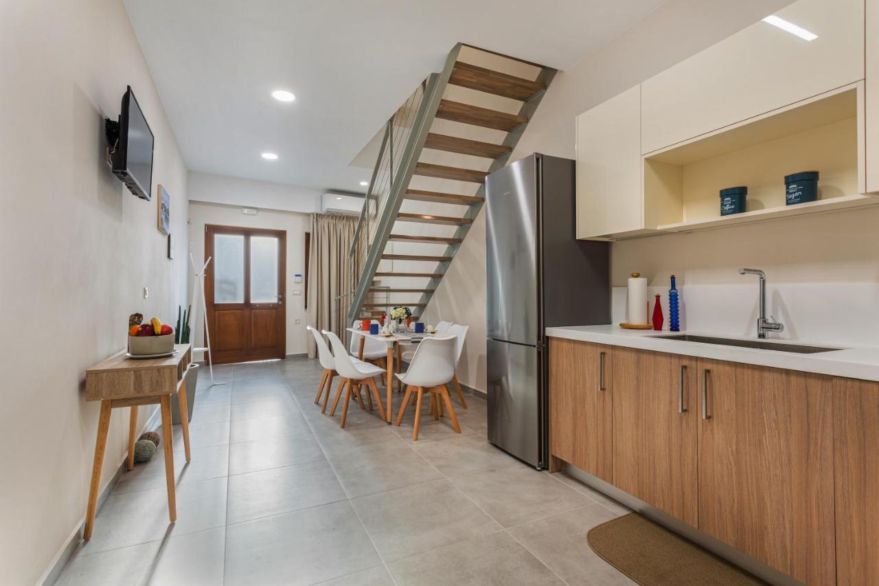 Gallery Art Apartment Hriszí Aktí Haniá Kültér fotó