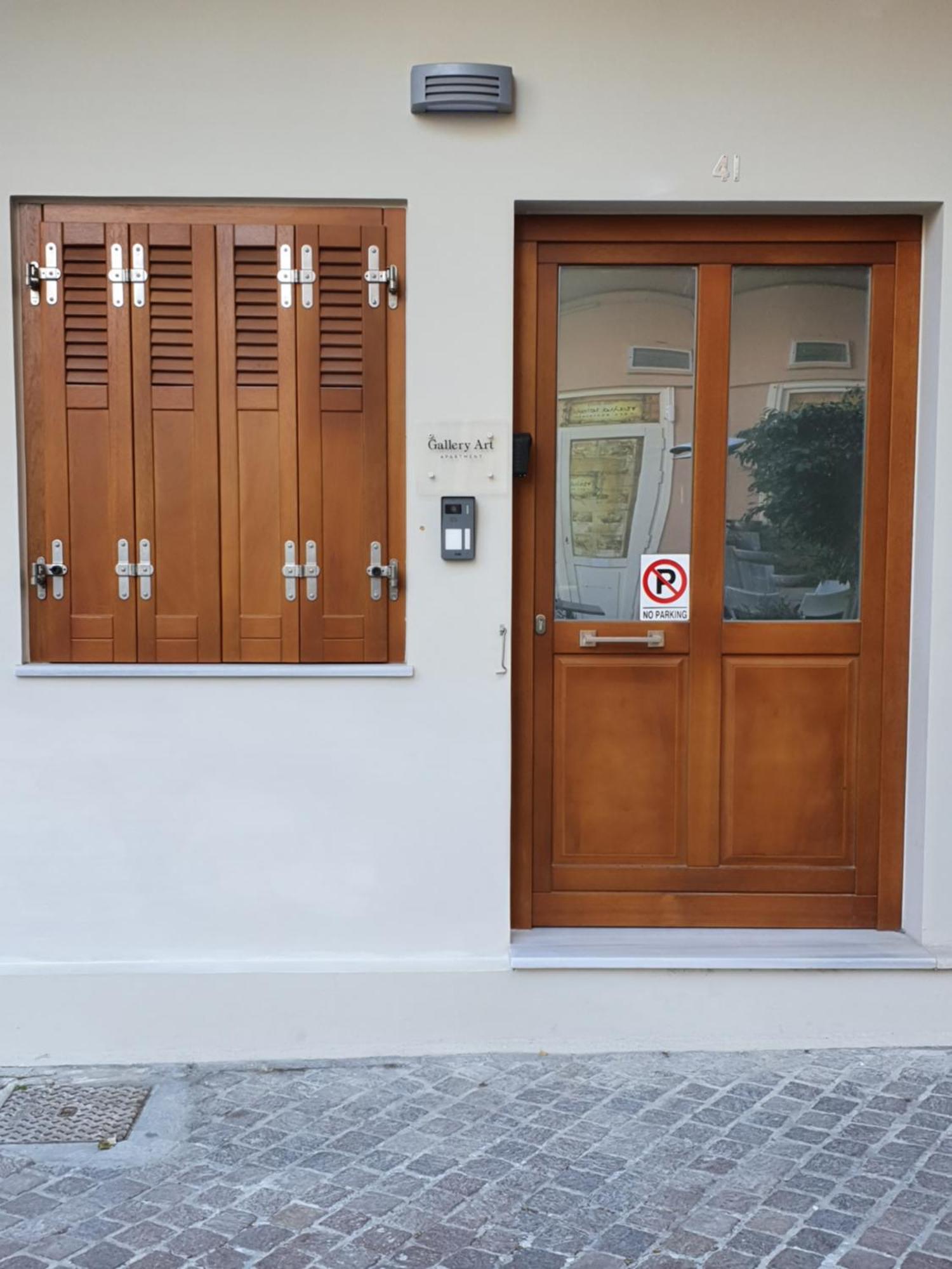Gallery Art Apartment Hriszí Aktí Haniá Kültér fotó