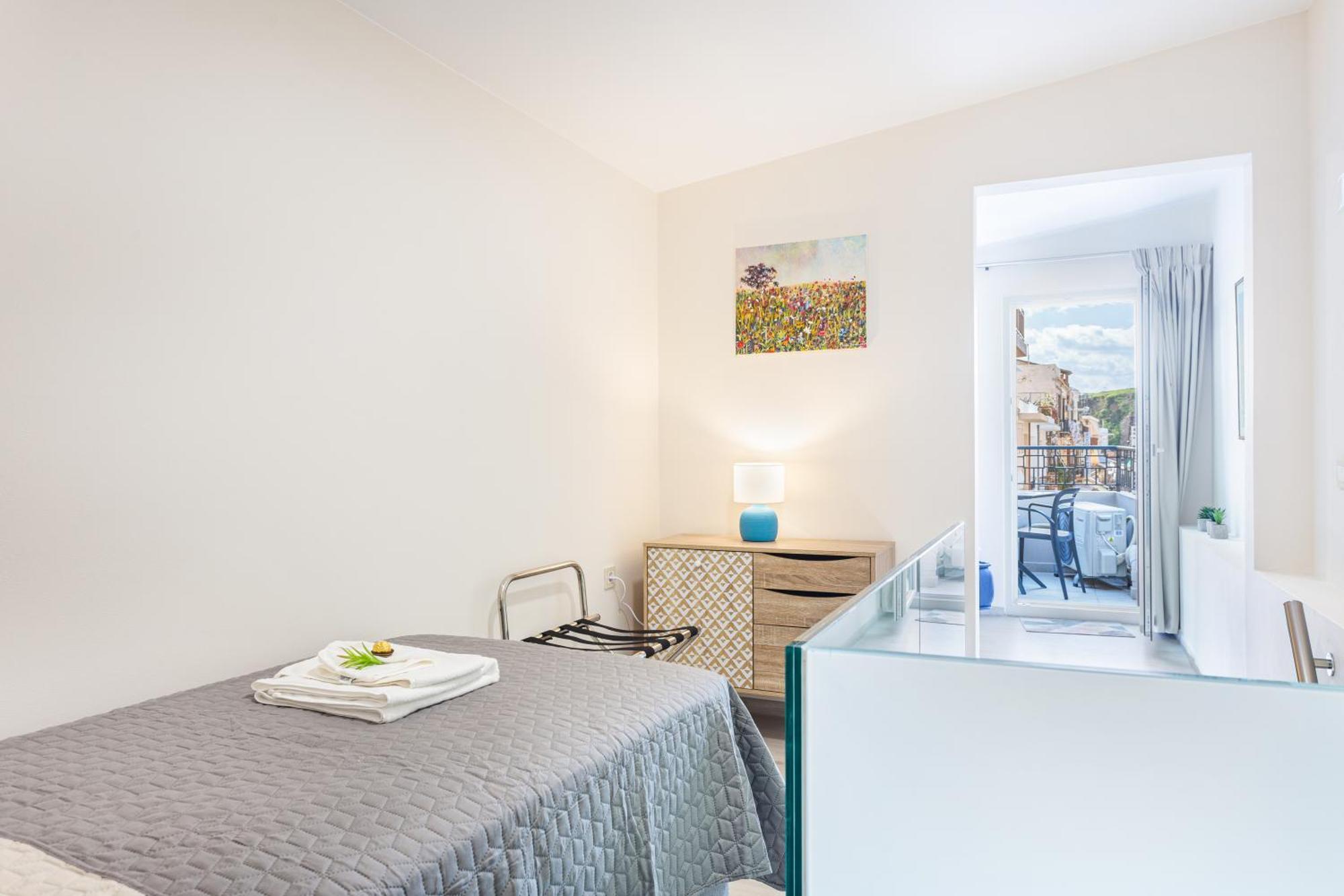 Gallery Art Apartment Hriszí Aktí Haniá Kültér fotó